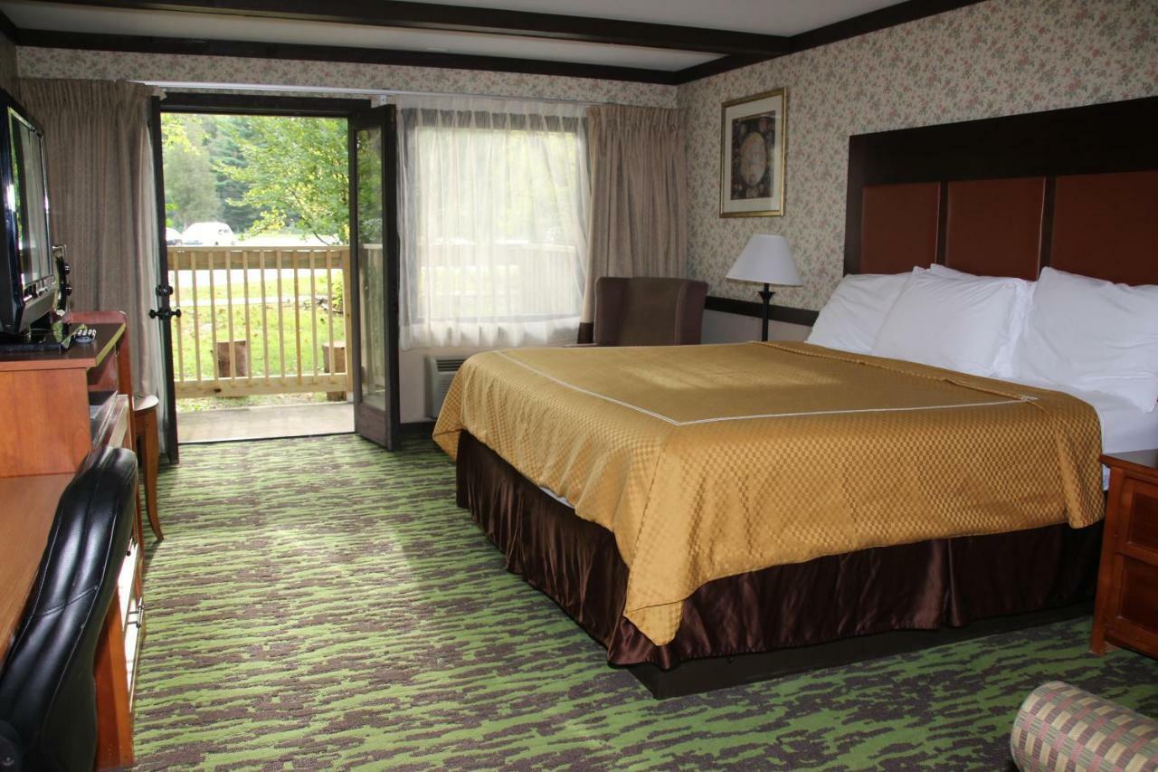 Spring House Inn Porter ภายนอก รูปภาพ